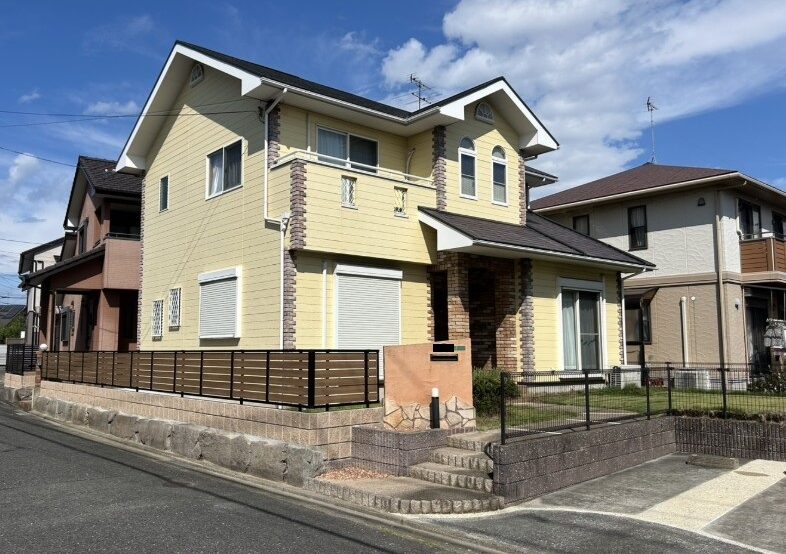 Ｅ様邸　植え込み伐採＆ブロック・フェンス取付工事