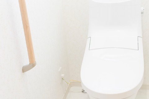 自宅のトイレをバリアフリーに。リフォームのポイントは？