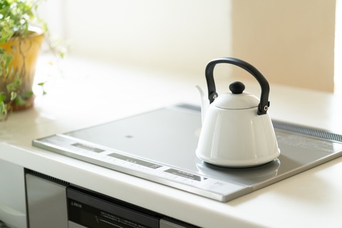 ガスコンロからIHへ交換で、安全性と利便性がアップ！