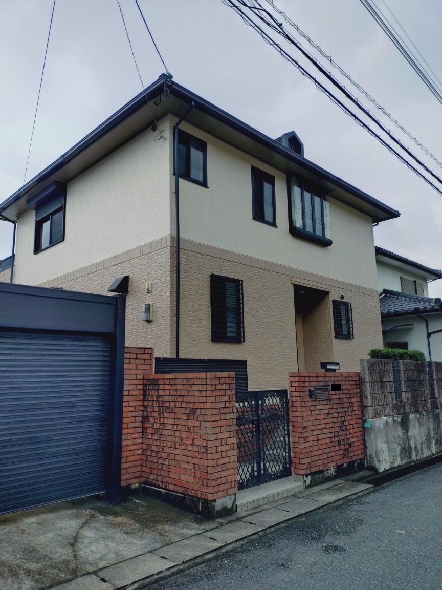 Ｋ様邸　外壁塗装・屋根材上張り工事