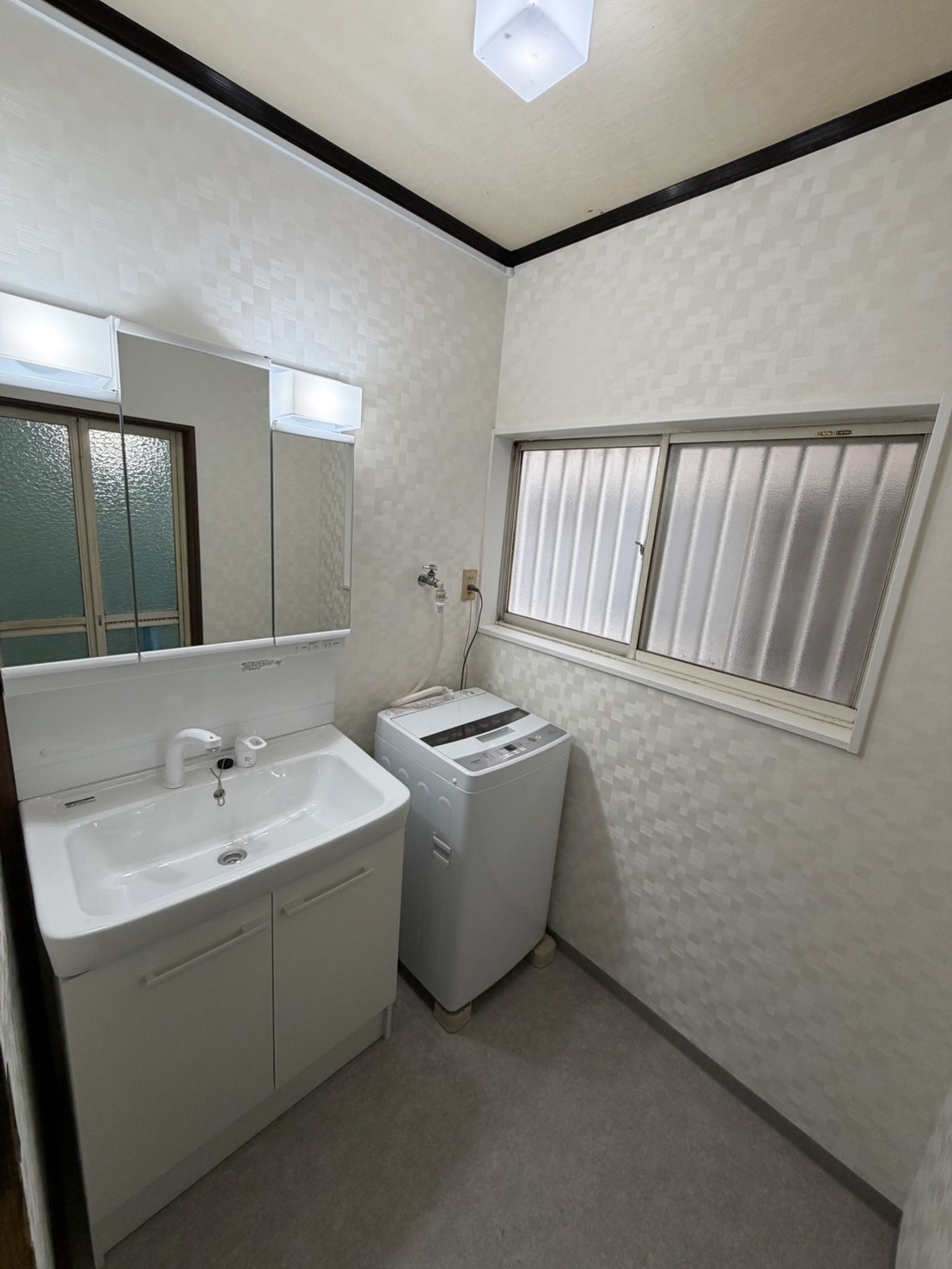 Ｎ様邸　同居するお母様のためにトイレ洗面所リフォーム