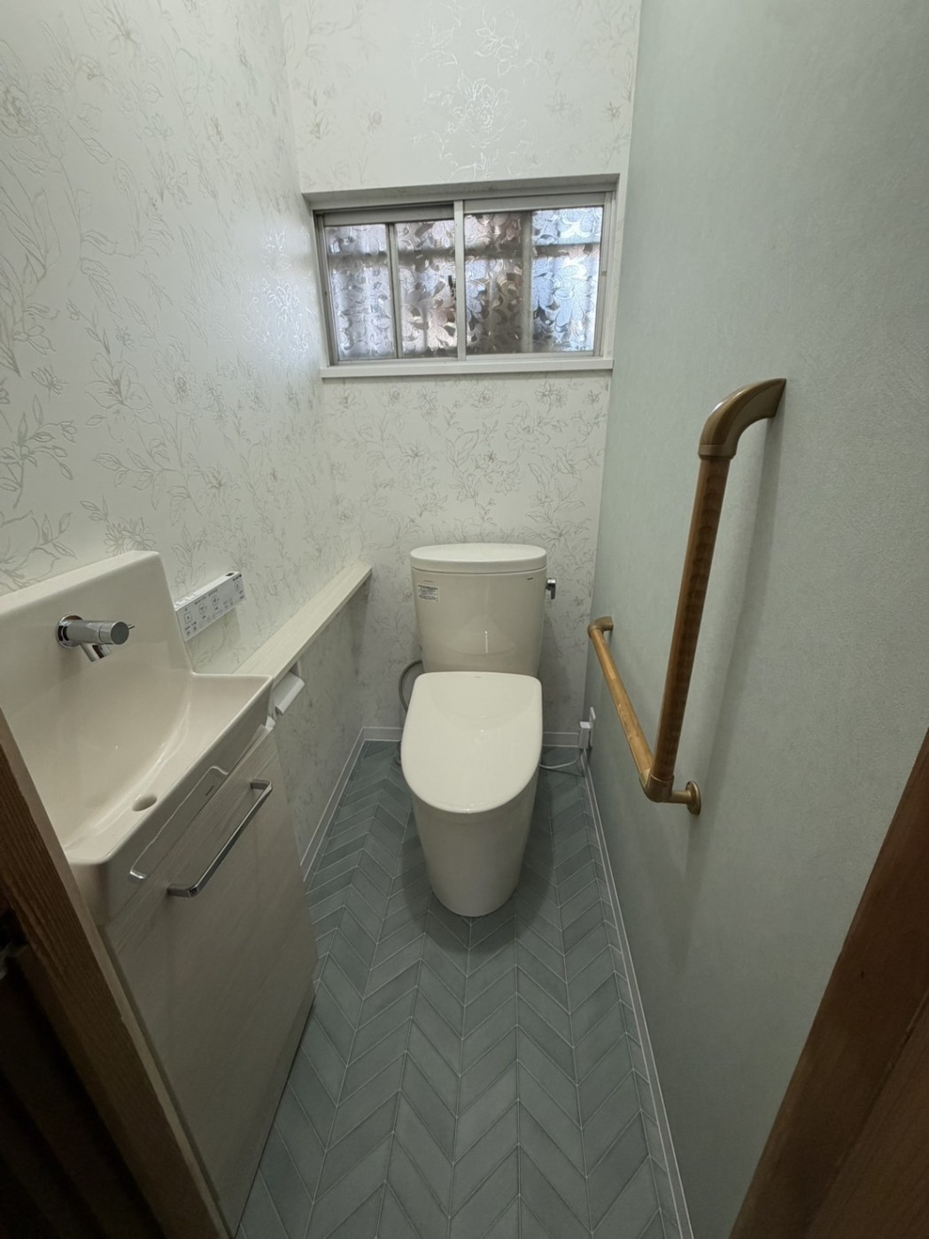 築３０年以上の住宅を快適な住まいへ｜TOTOピュアレストEXで実現したトイレリフォーム